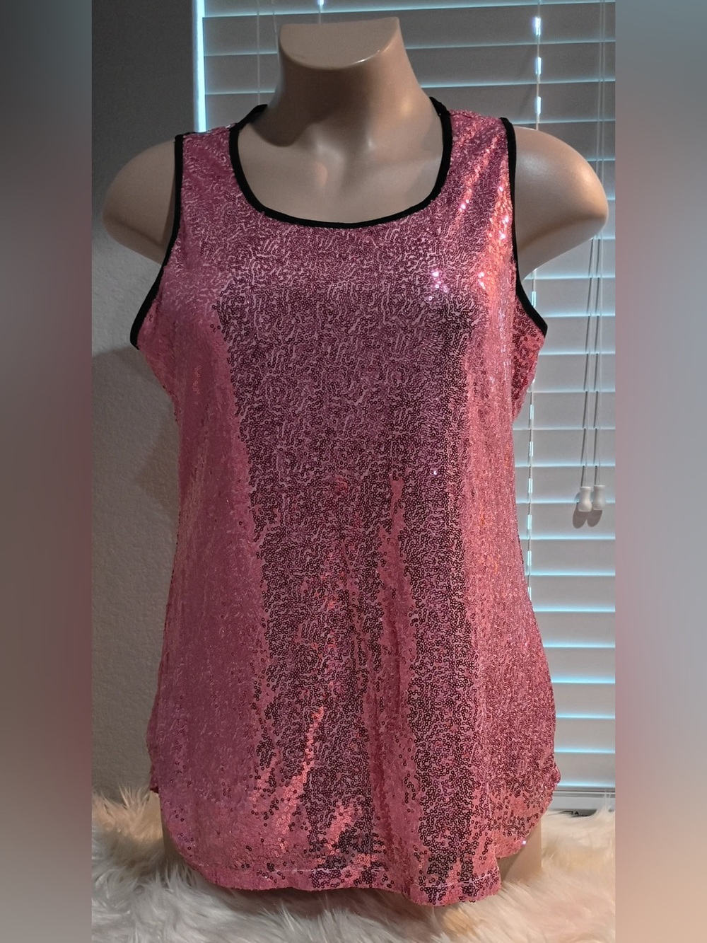Zeagoo Women’s XL Sleeveless Sequined Top